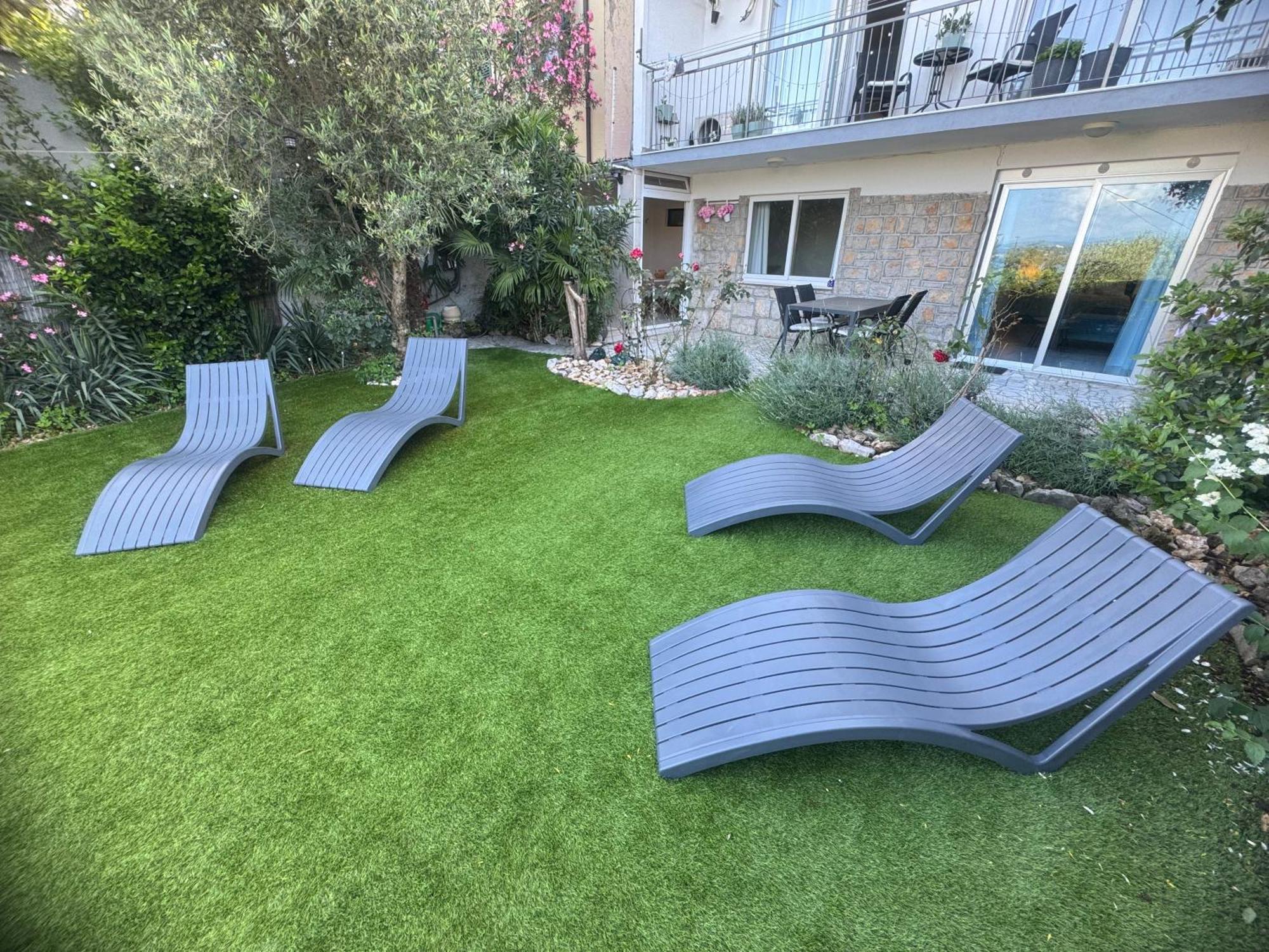 Apartment Urban Oasis 茨里克韦尼察 客房 照片